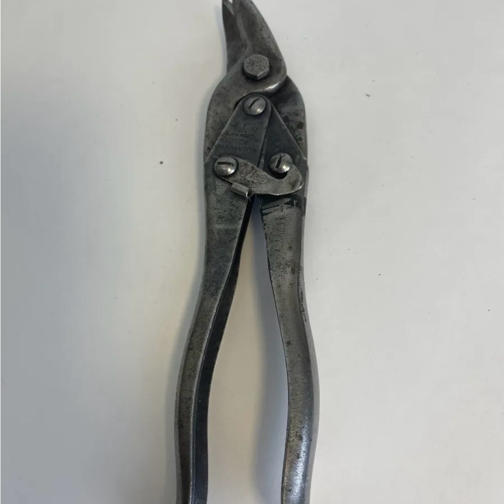 VINTAGE TOOL WISS TIN SNIPS